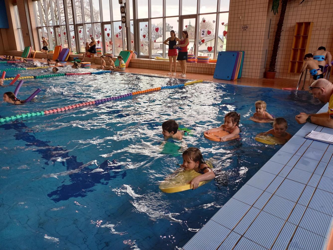 Zahájení plaveckého výcviku - 1. a 5. třída - 7