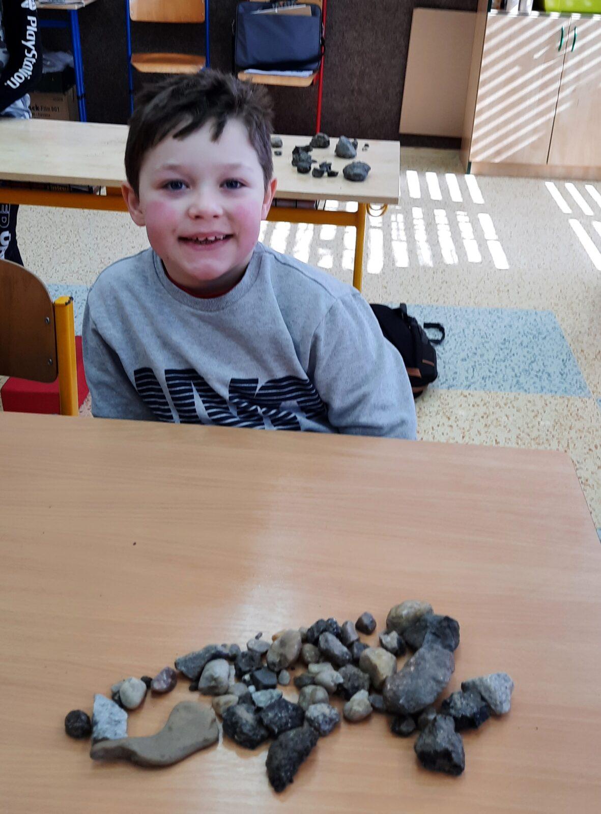 11. 3. Přírodovědná vycházka do lesa, 2. třída - 28