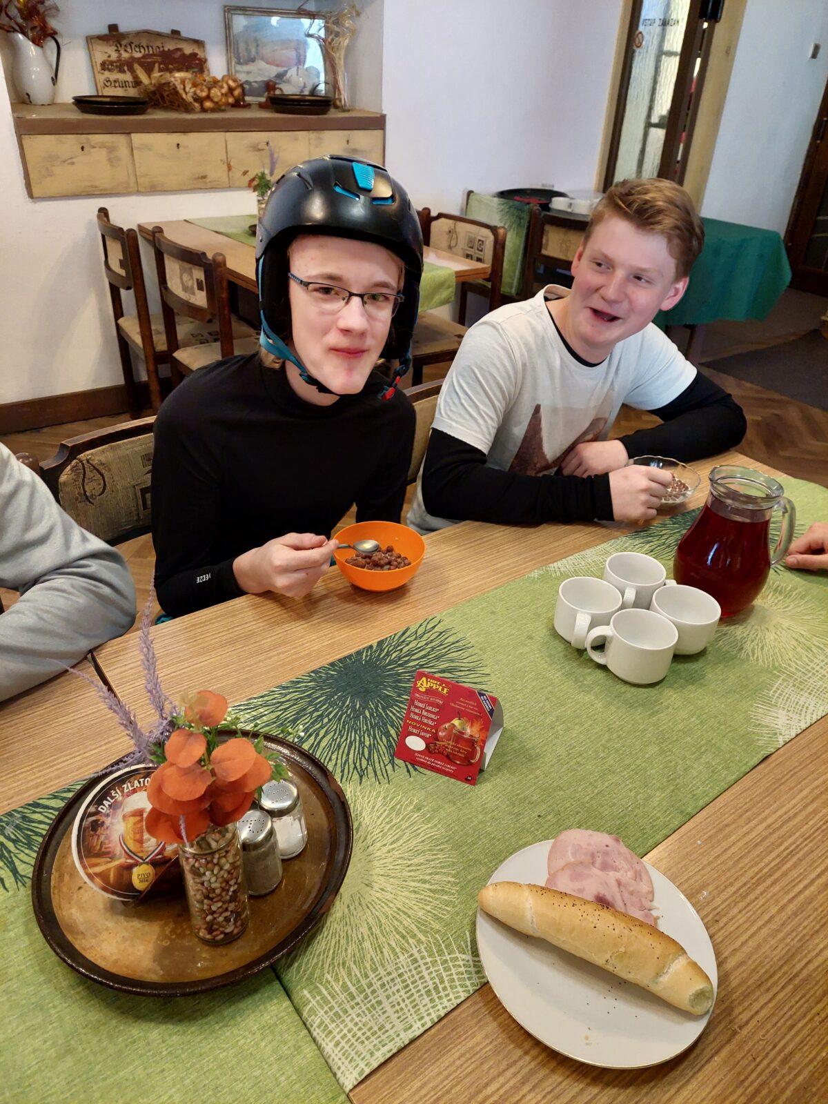 Lyžařský kurz Šerlich - 2. den - 1