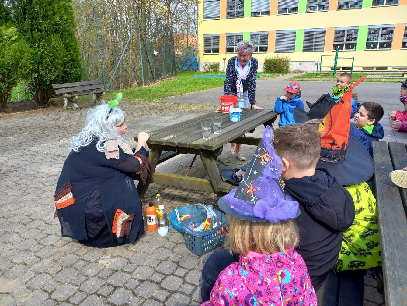 Čarodějnická škola kouzel v 1. třídě - 18