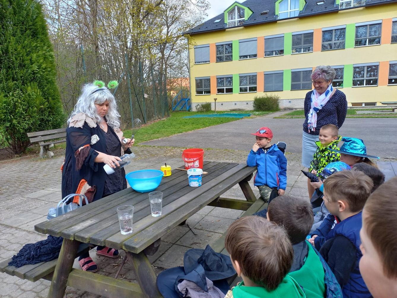 Čarodějnická škola kouzel v 1. třídě - 20