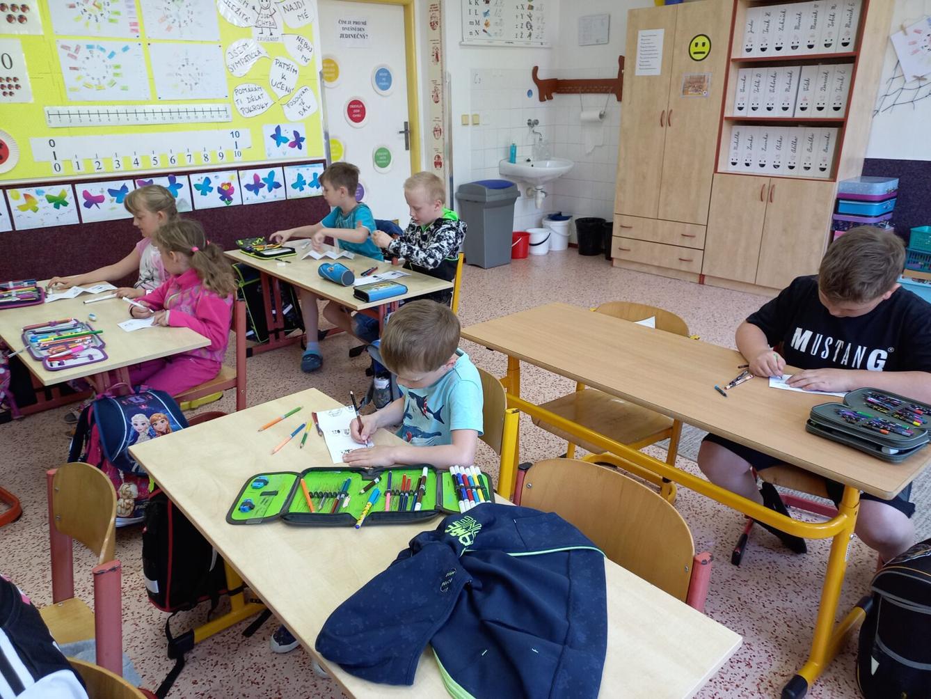 Stopovaná v 1. třídě - 2