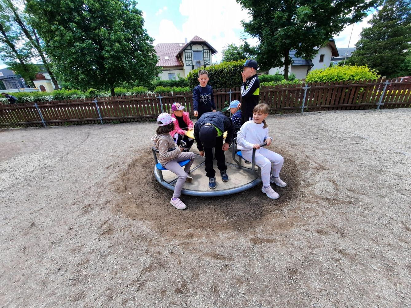 30. 5. Království sov a papoušků, 2. třída - 35