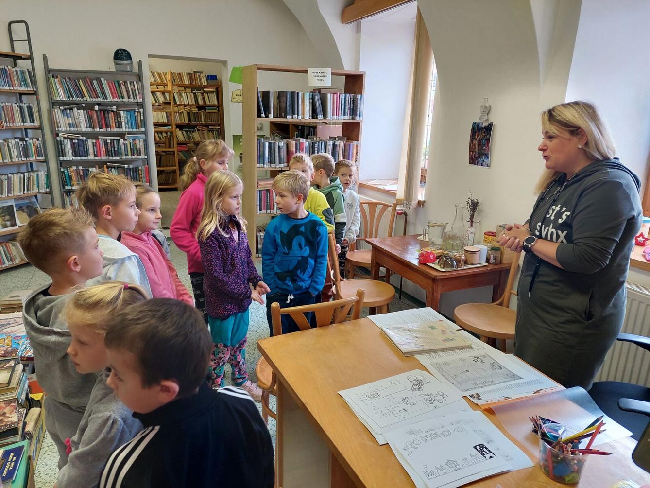 1.A v Obecní knihovně - 1