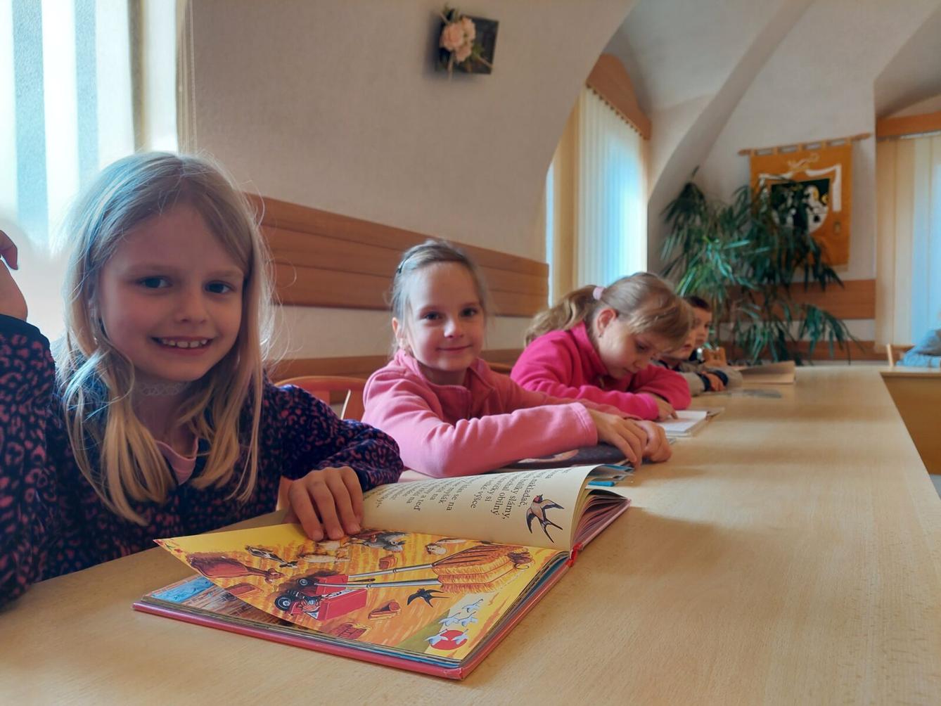 1.A v Obecní knihovně - 6