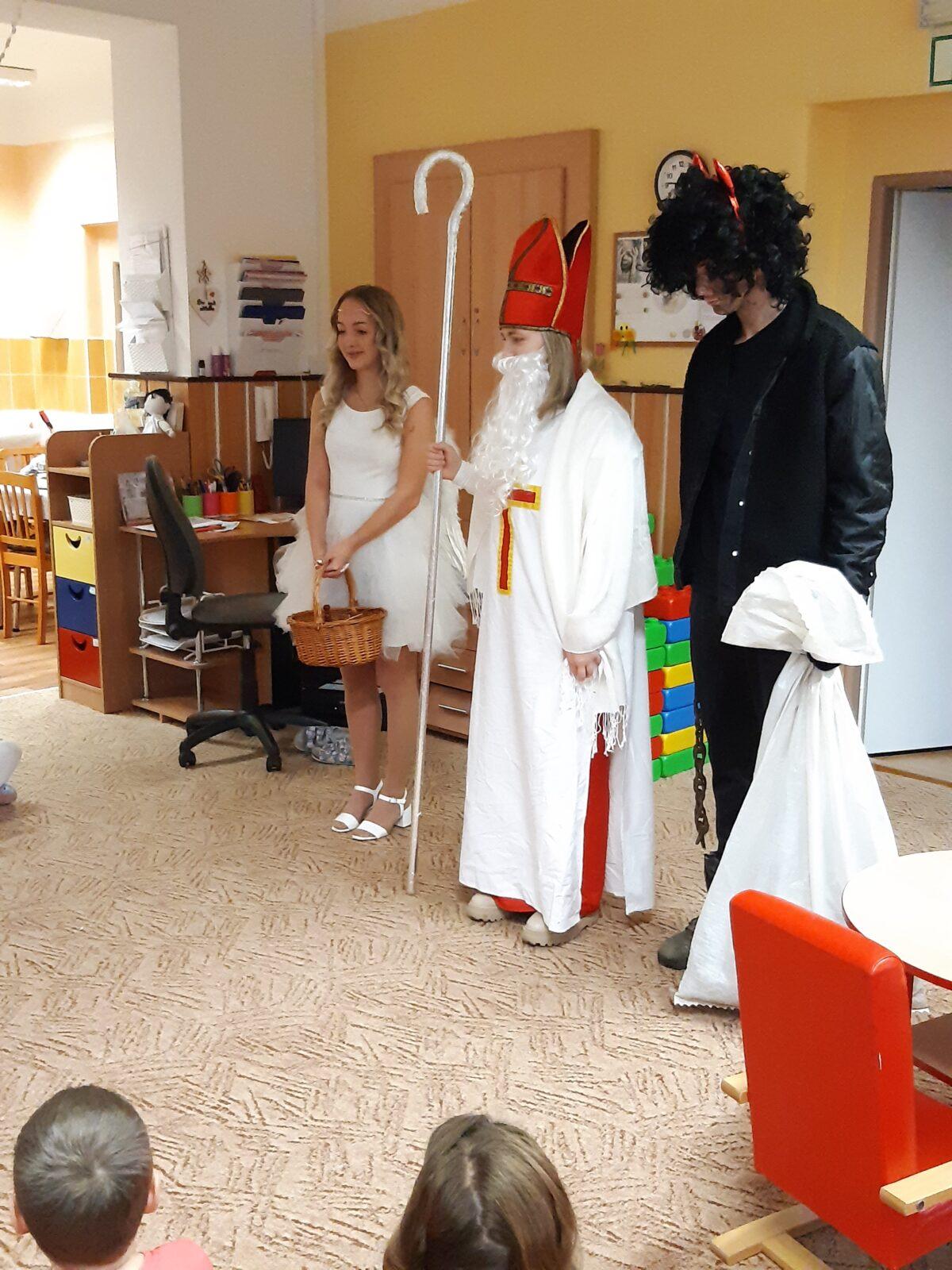 Návštěva Mikuláše, čerta a anděla - 3