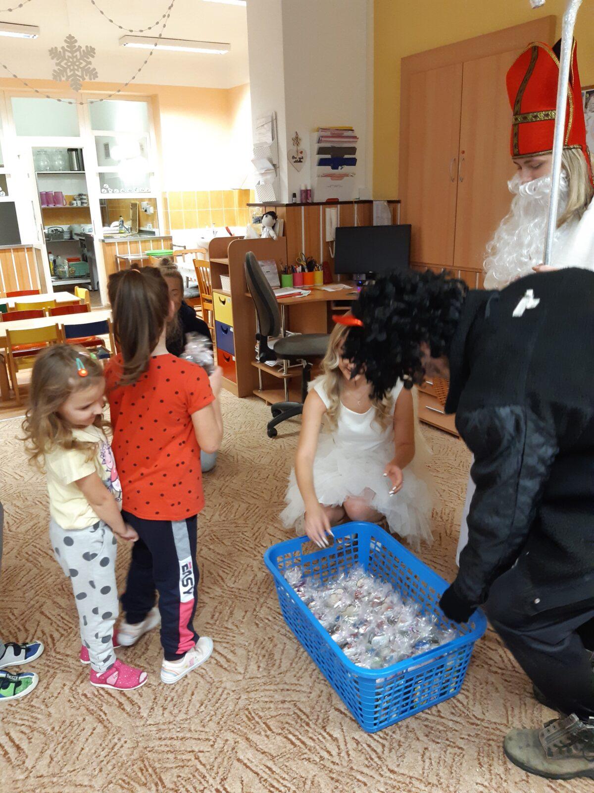 Návštěva Mikuláše, čerta a anděla - 15