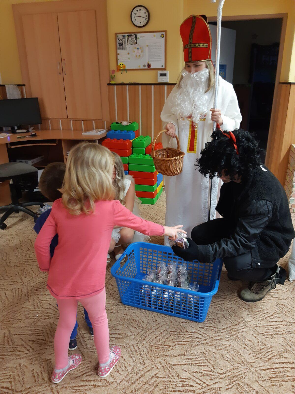 Návštěva Mikuláše, čerta a anděla - 18