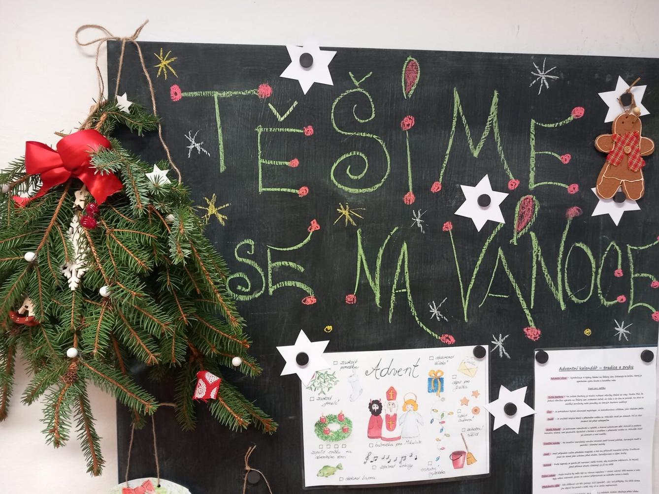 Vánoční setkání s rodiči - společné tvoření, hledání vánočního pokladu, zpívání koled, ochutnávka cukroví a punče... - 12