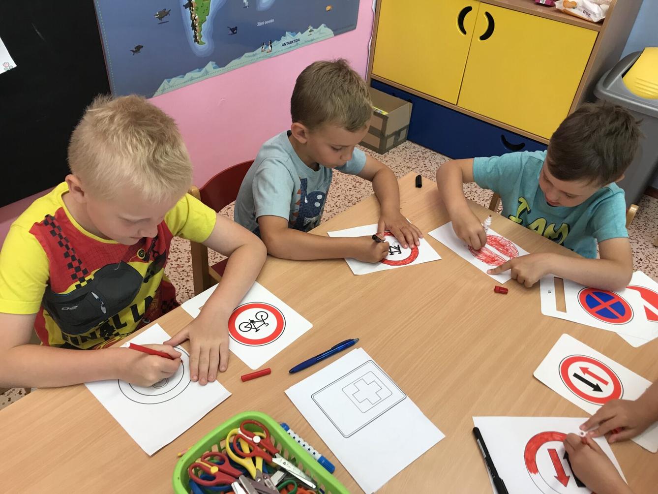 SOVIČKY: ,,AUTÍČKOVÁ ŠKOLKA" - 14