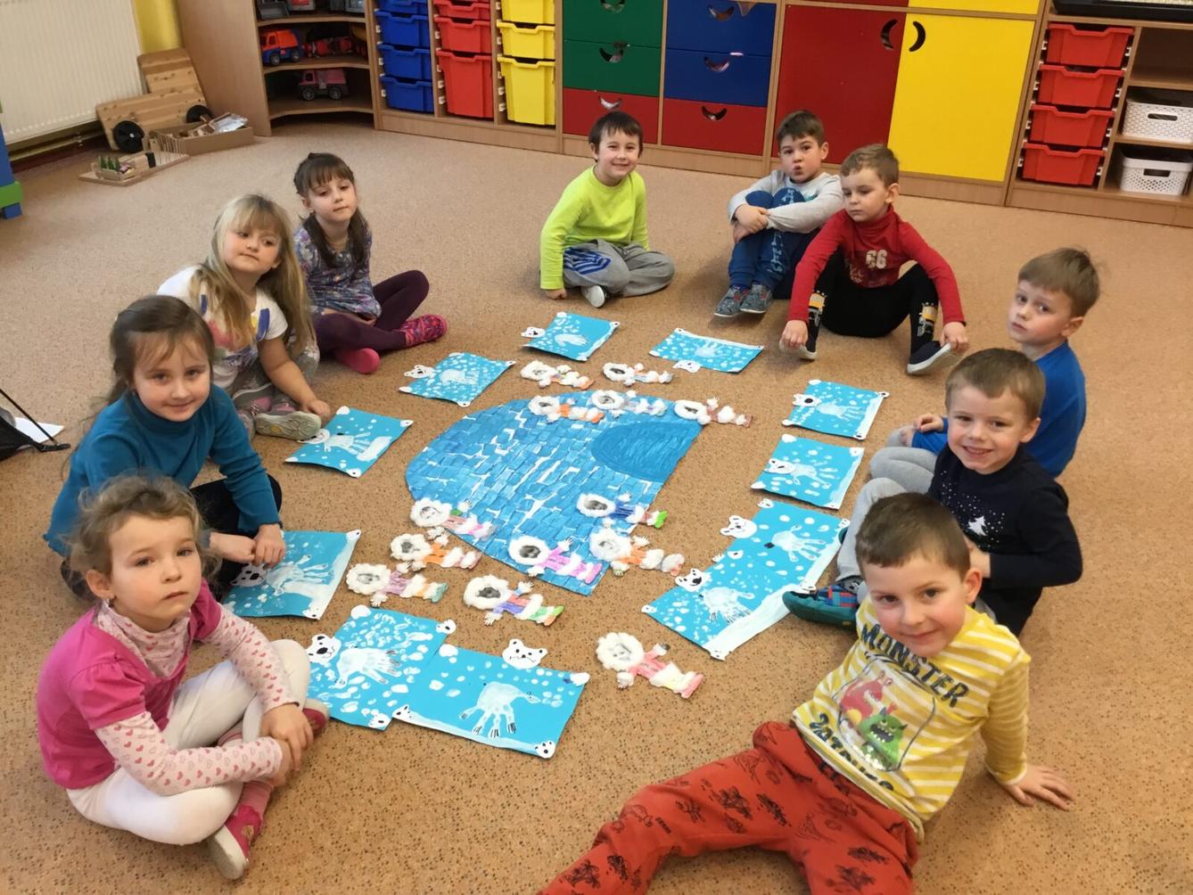 SOVIČKY: ,,ZIMNÍ RADOVÁNKY - VÝPRAVA NA SEVERNÍ A JIŽNÍ PÓL" - 14