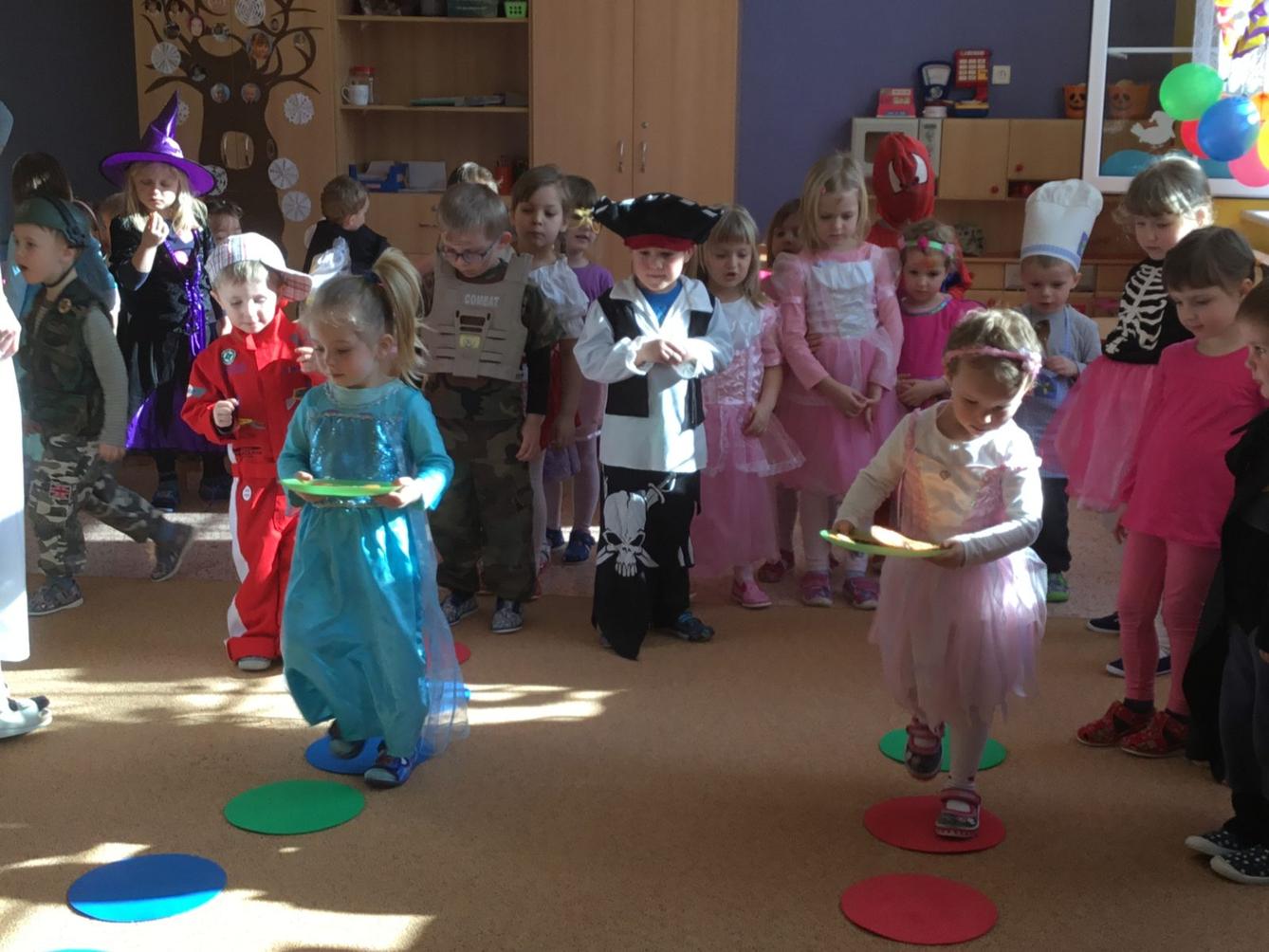 Karnevalové dopoledne v MŠ - 9