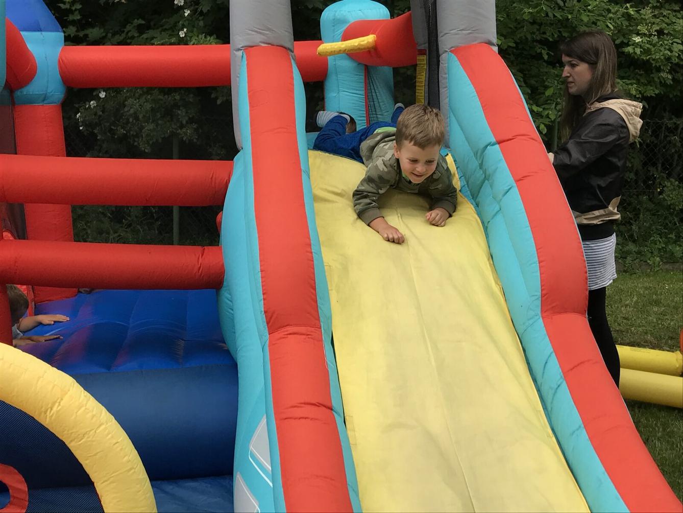 SLAVÍME: MAREČEK MÁ NAROZENINY - 17