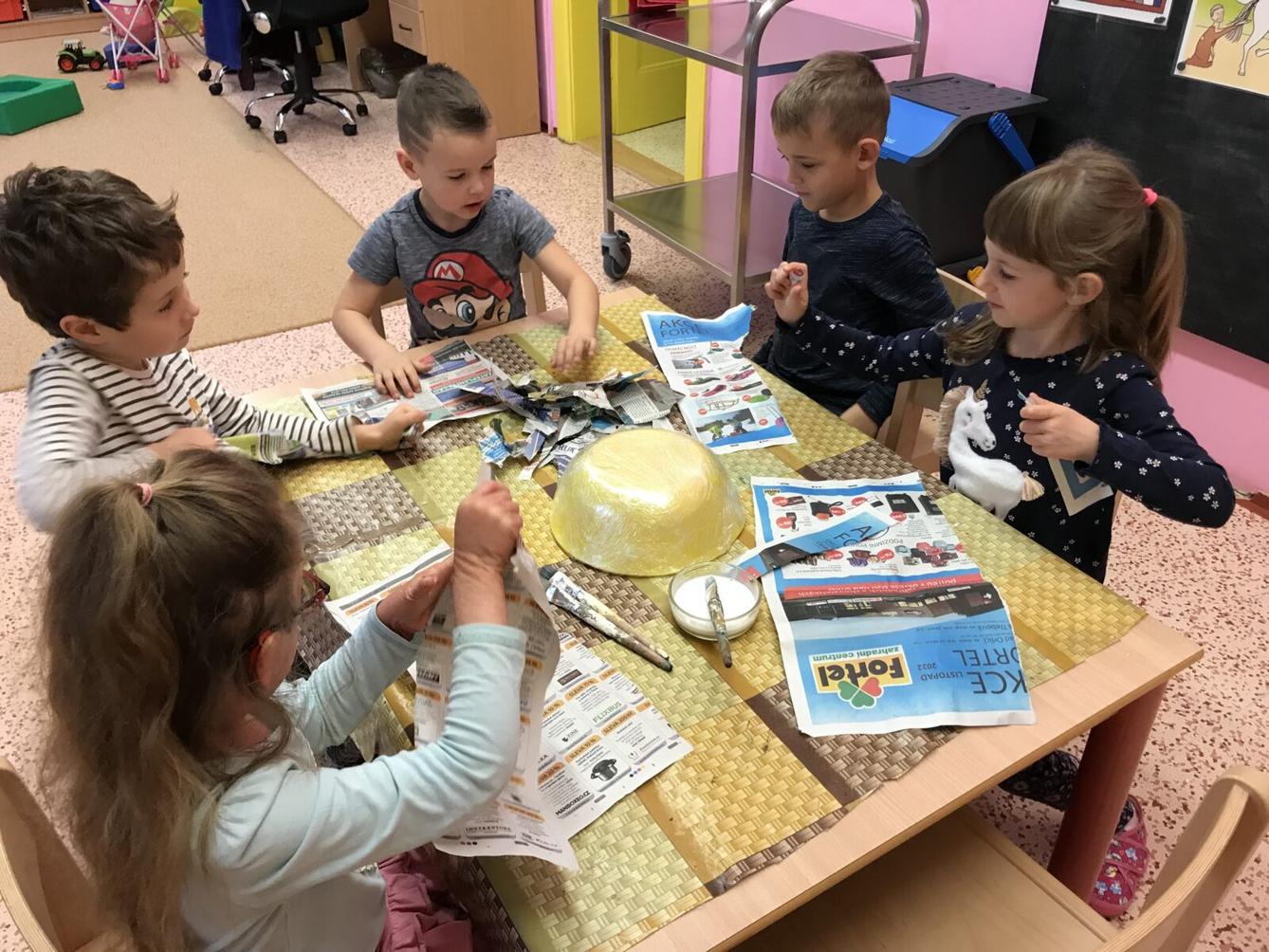 SOVIČKY: ,,KDE ŽIJEME" - 19