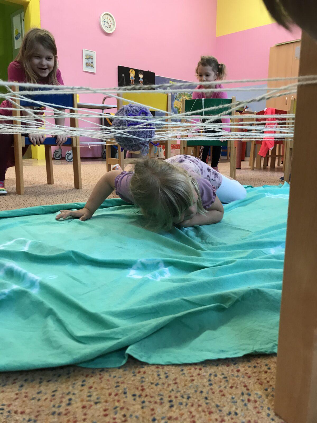 SOVIČKY: ,,JARNÍ LOUKA" - 16