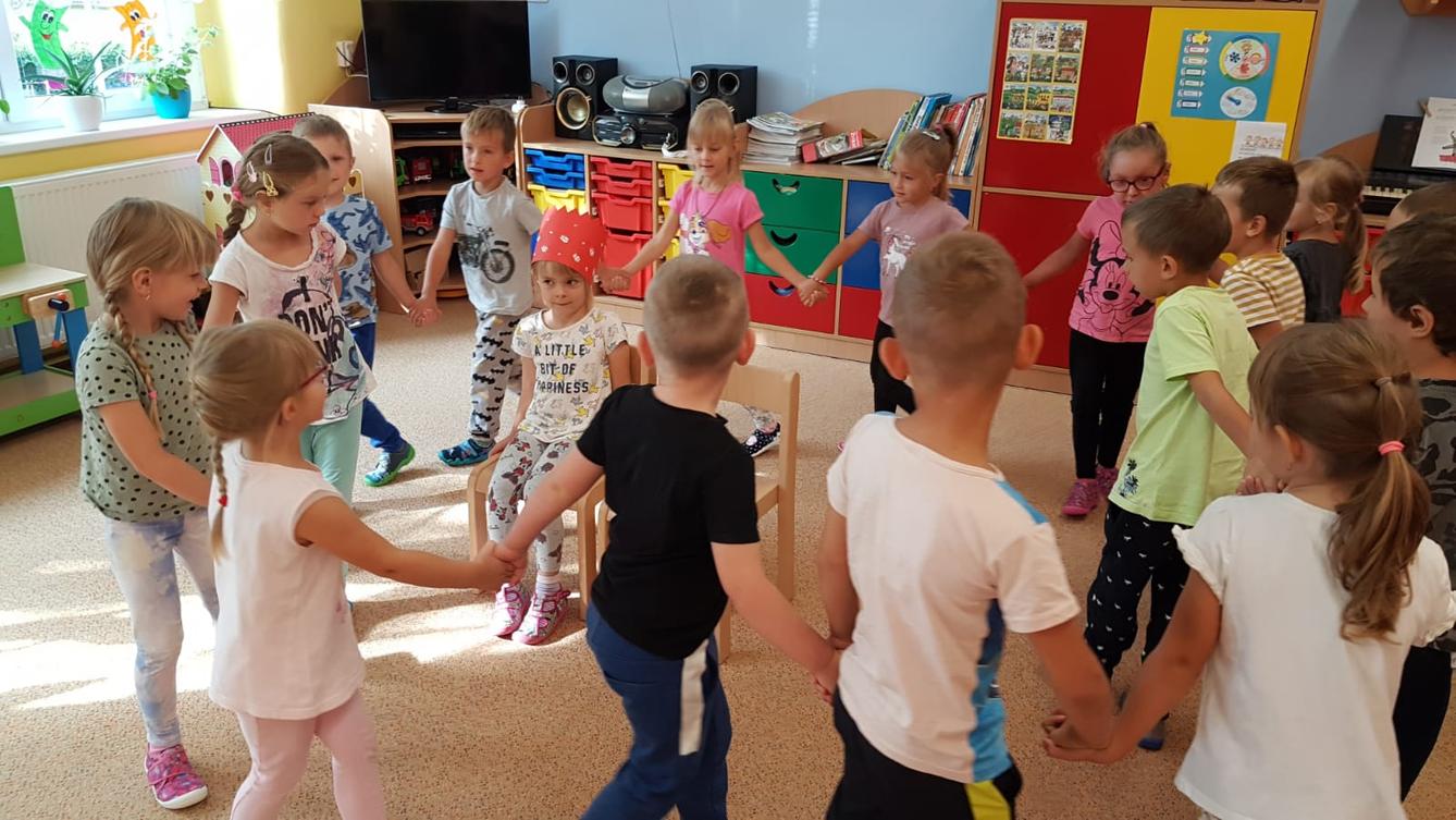 SLAVÍME: BARUNKA MÁ NAROZENINY - 2