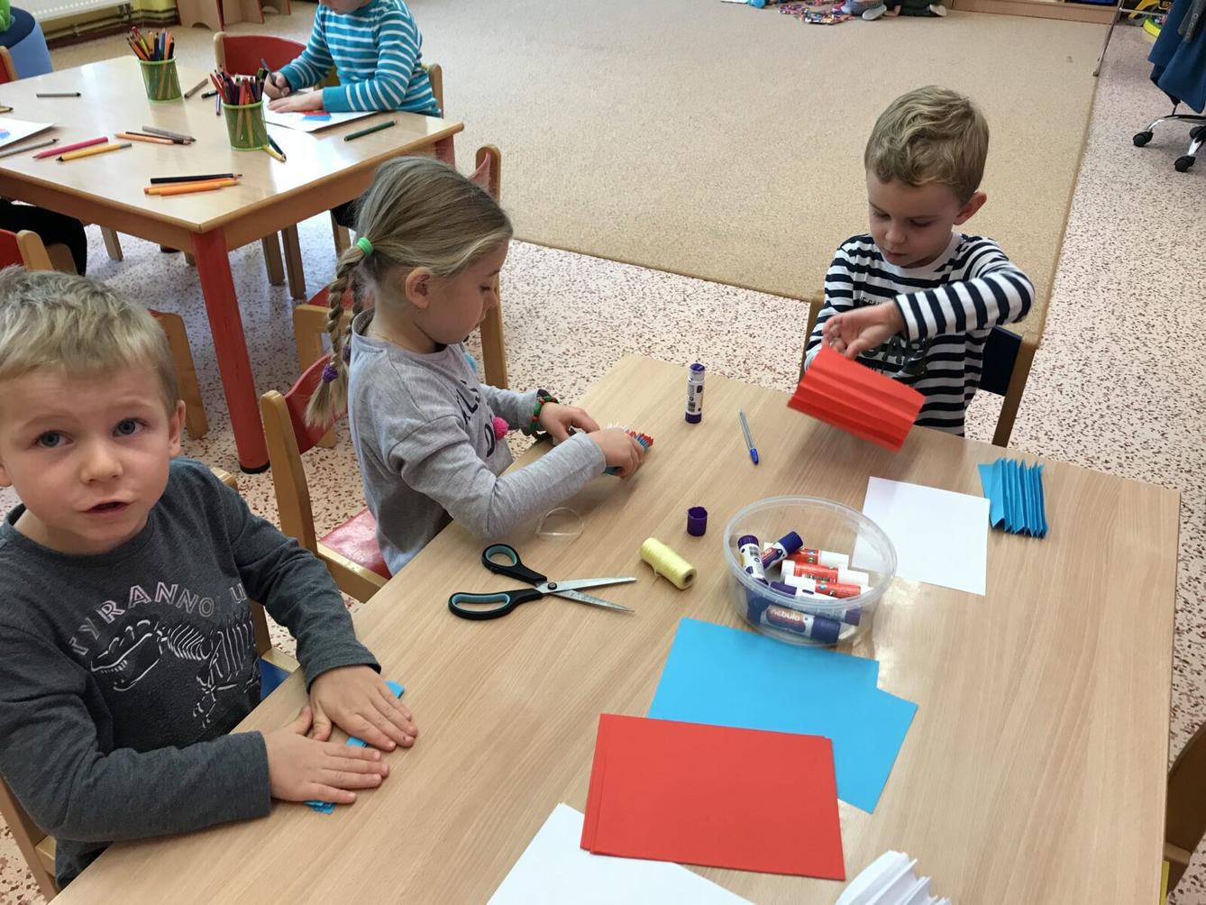 SOVIČKY: ,,KDE ŽIJEME ANEB MÁME RÁDI ČESKO" - 18