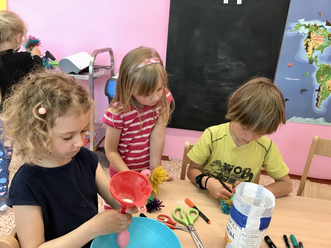 SOVIČKY: ,,DĚTI MAJÍ SVÁTEK" - 19