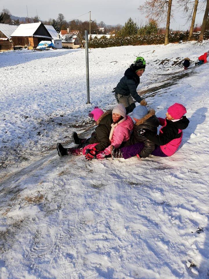 8. 12. Vánoční přání - 5