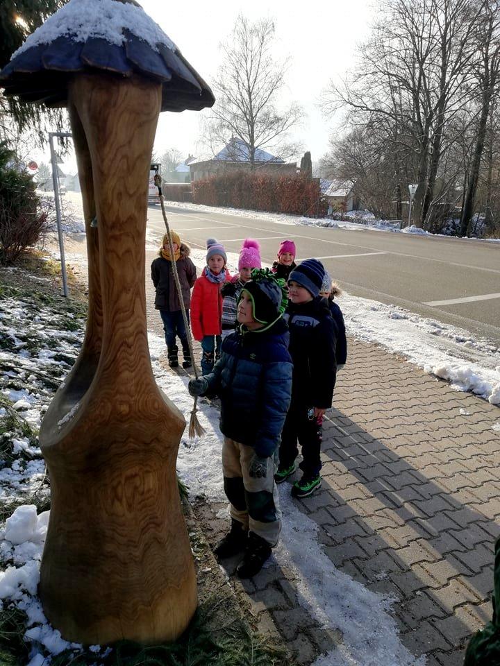 8. 12. Vánoční přání - 17