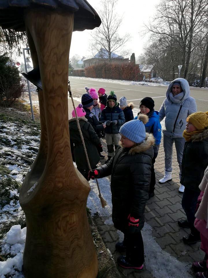 8. 12. Vánoční přání - 18