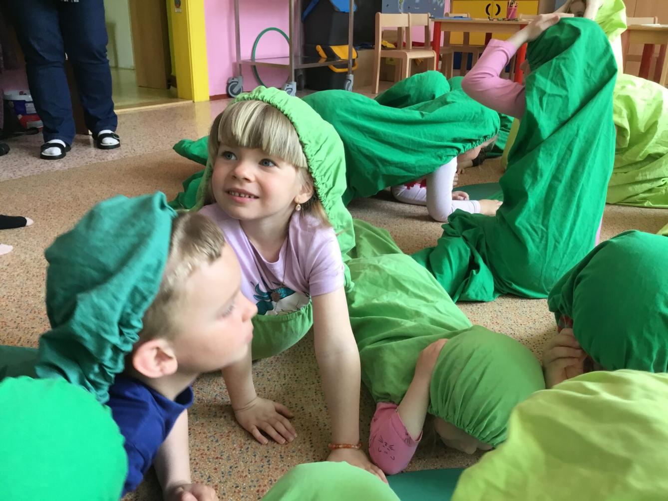 PROJEKTOVÝ DEN: ,,MOTÝLCI" - 9