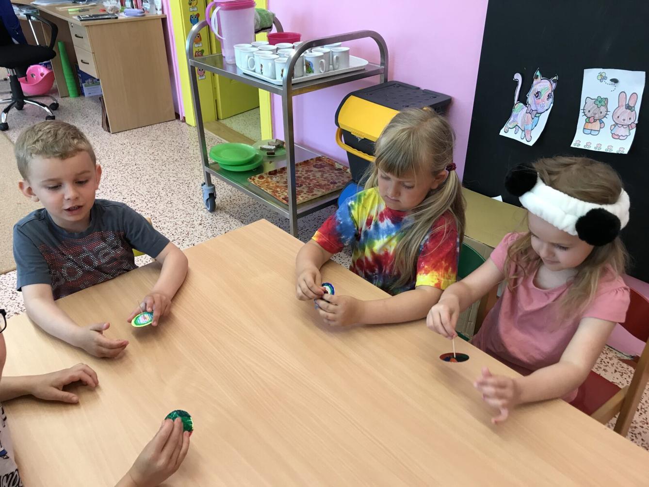 SOVIČKY: ,,DĚTI MAJÍ SVÁTEK" - 20