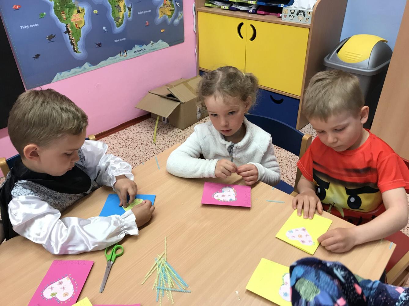 SOVIČKY: ,,MOJE MAMINKA MÁ SVÁTEK" - 20