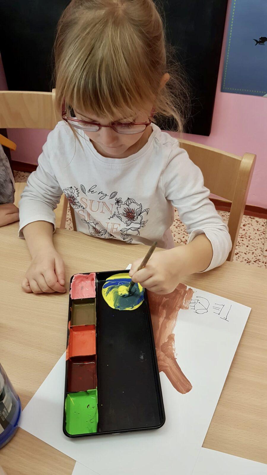 SOVIČKY: ,,LISTÍ ŽLOUTNE POLETUJE" - 24