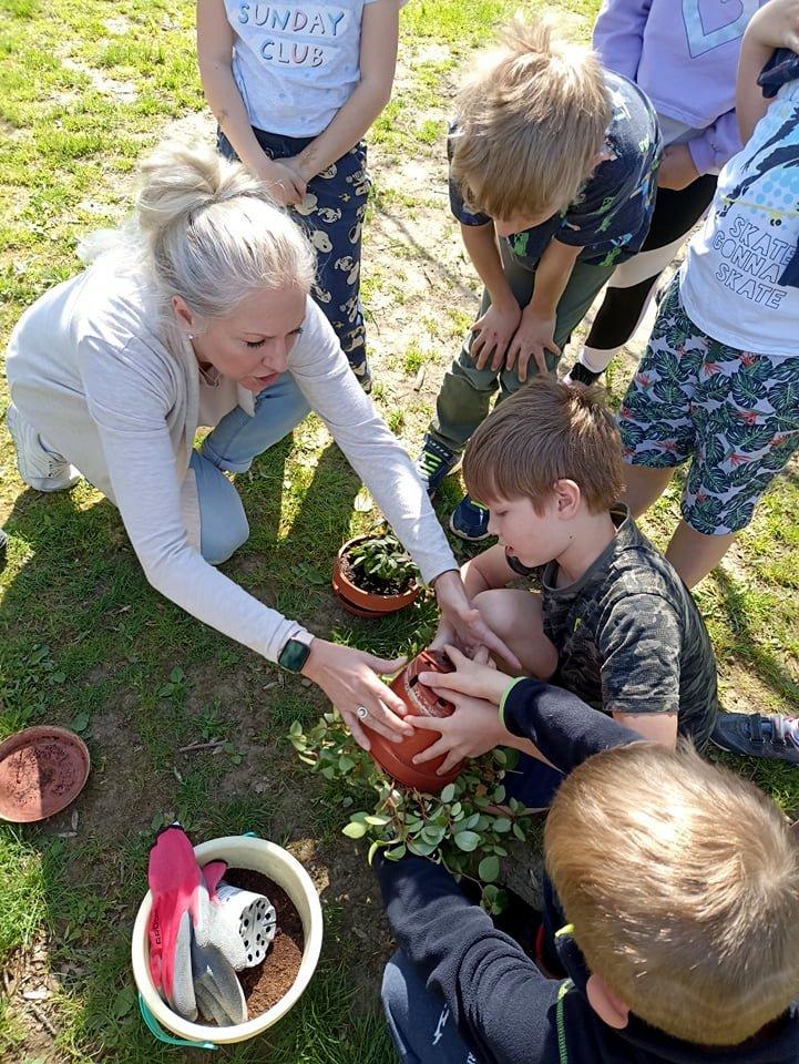 9. 5. Učení venku, 2. třída - 16