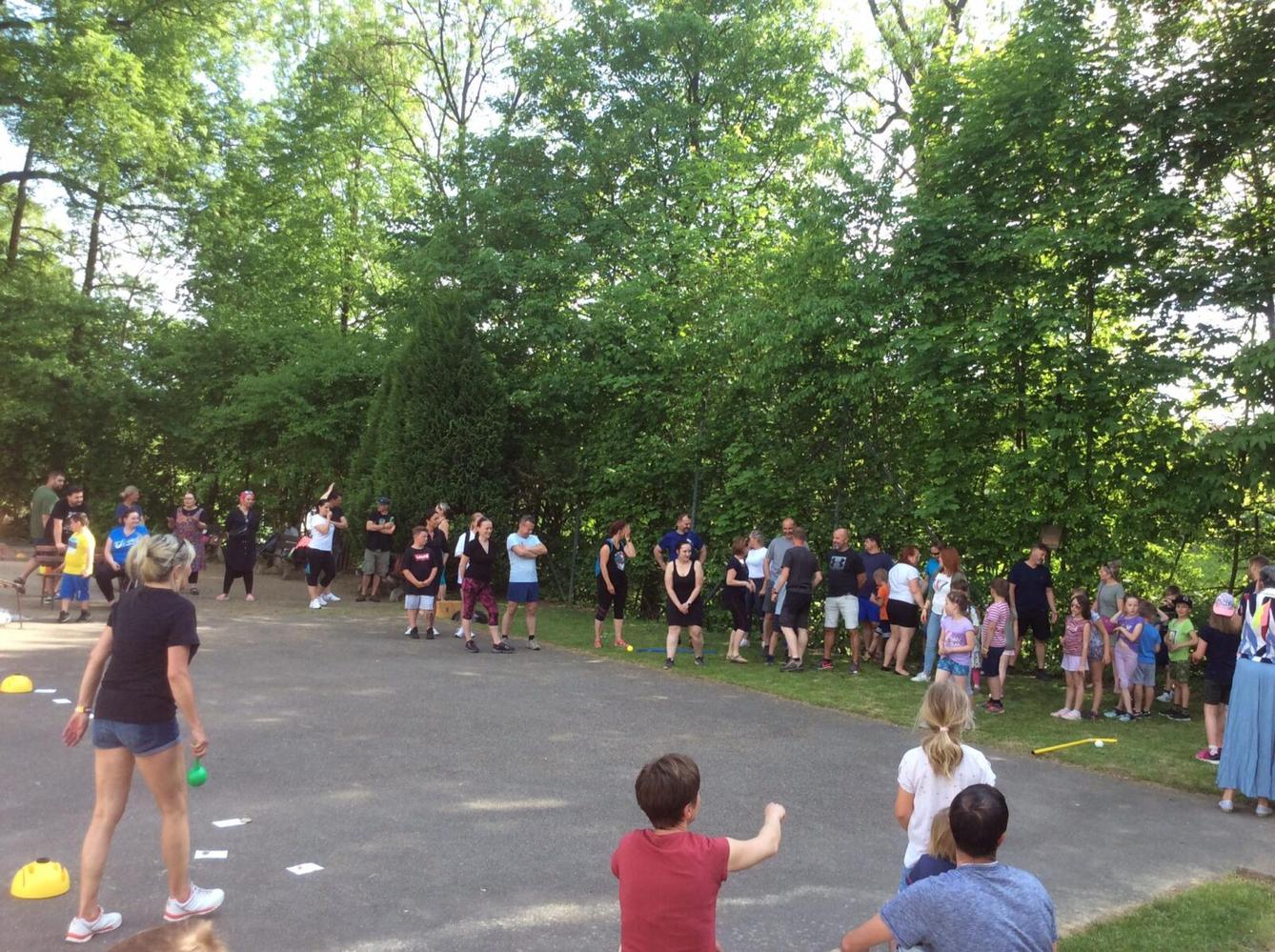 ŠD - sportovní odpoledne s rodiči - 25