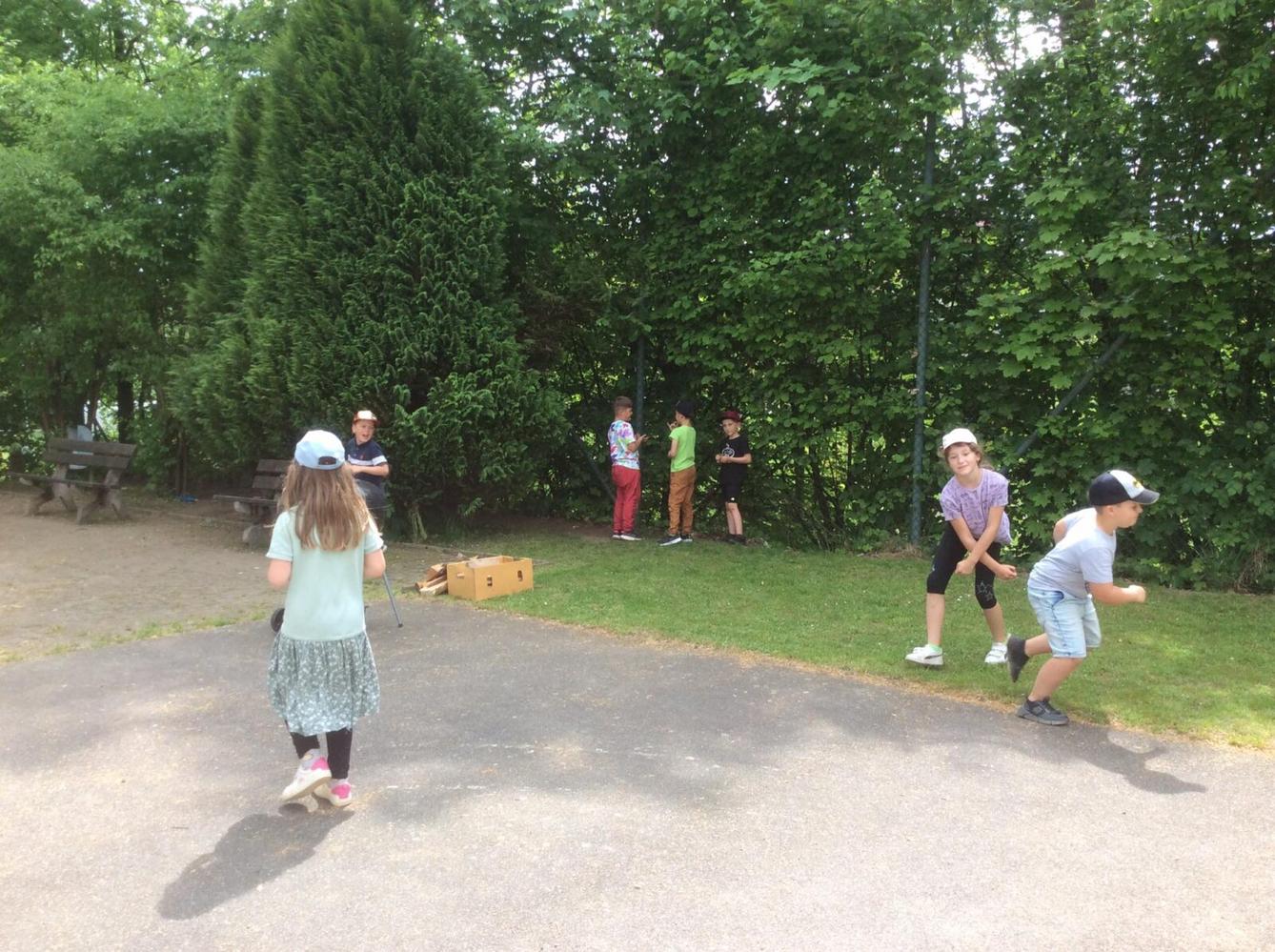 ŠD - sportovní odpoledne s rodiči - 76