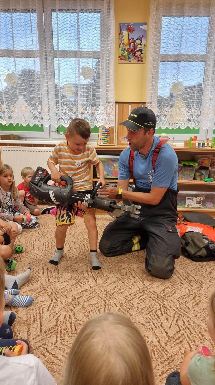 SPARTAN KIDS aneb sportovní odpoledne s rodiči - 37