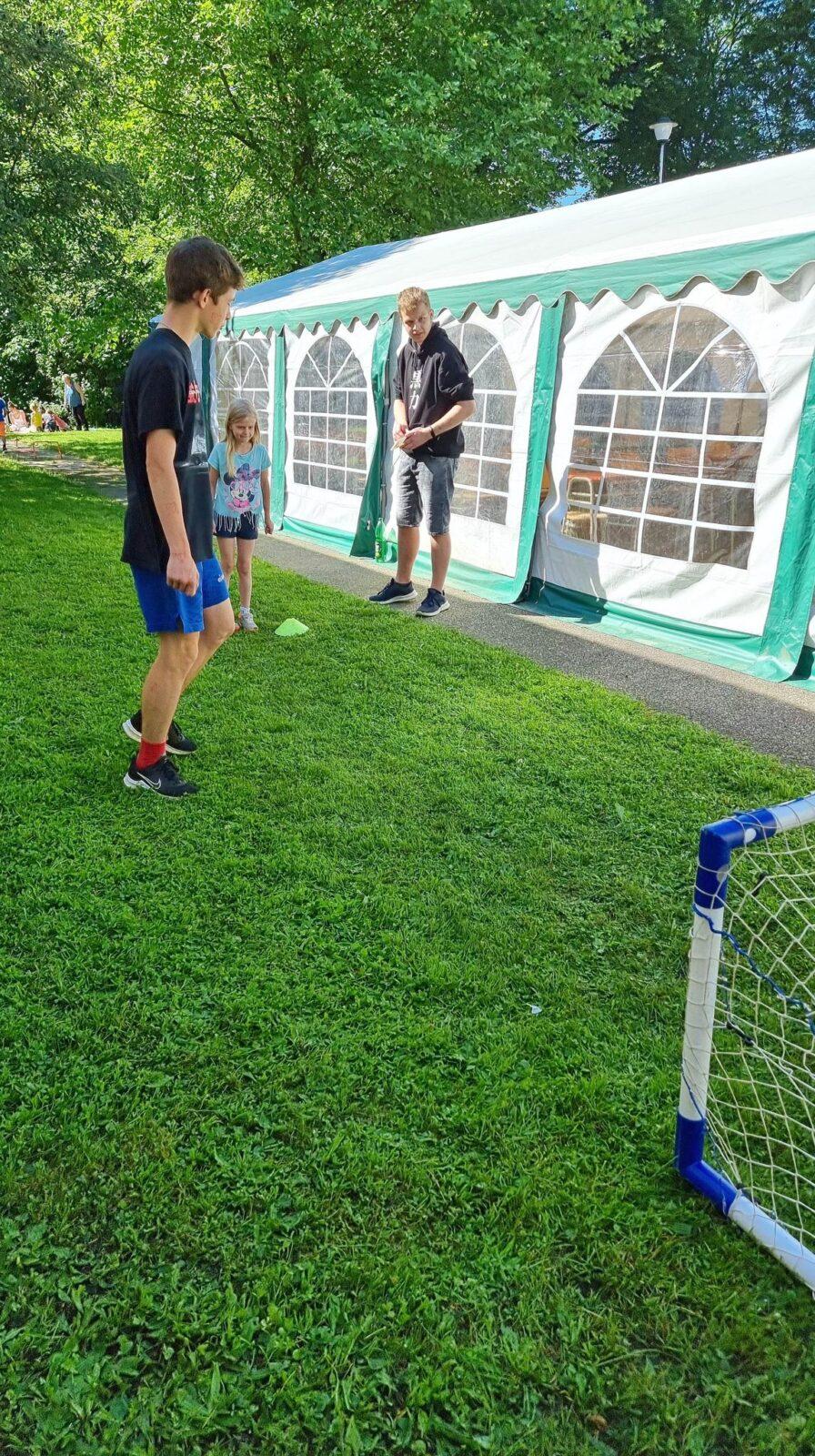 Sportovní hry s deváťáky - 16