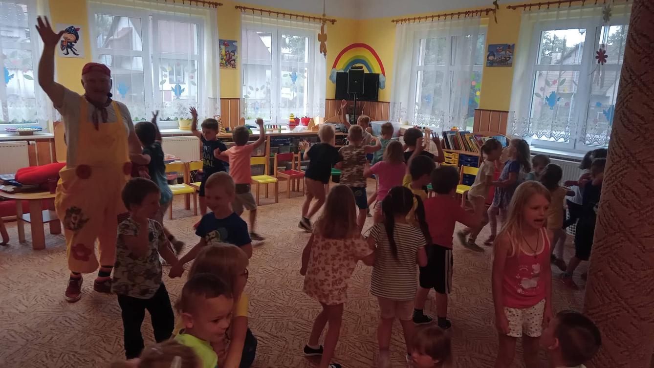 HONZA KREJČÍK - loučení s předškoláky - 2