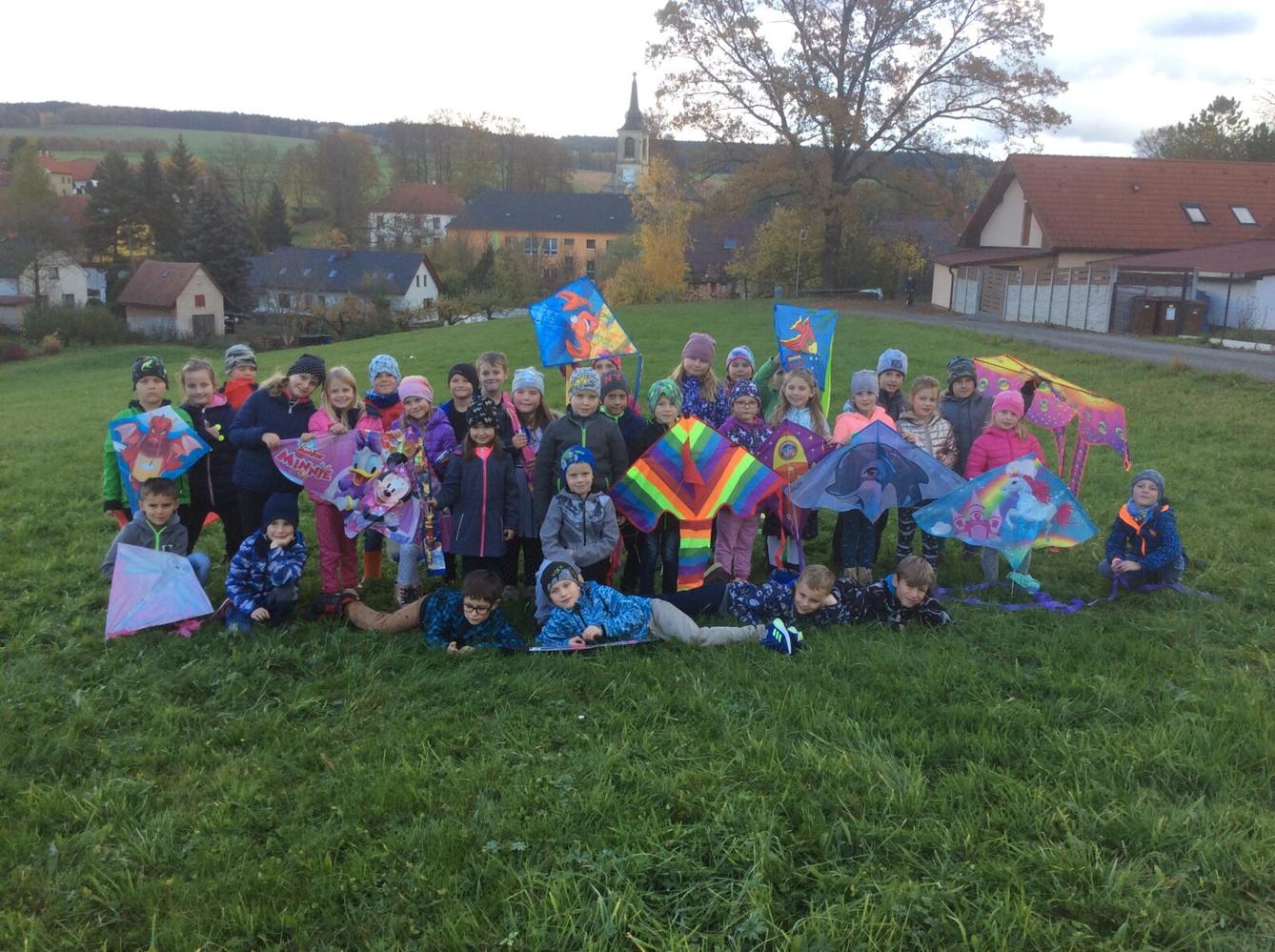 DRAKIÁDA družinek a Říjen ve 2. oddělení - 1