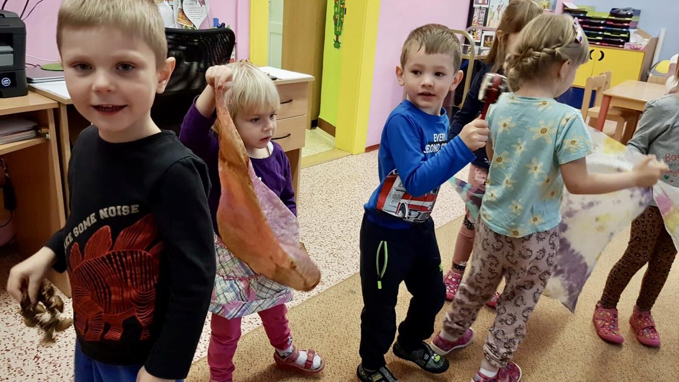 MUZIKOTERAPIE: ,,INDIÁNSKÁ POHÁDKA" - 19