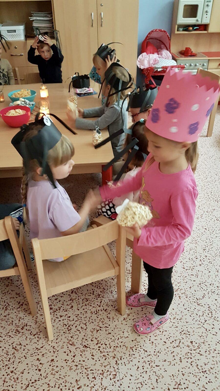 SLAVÍME: VENDULKA MĚLA NAROZENINY - 3