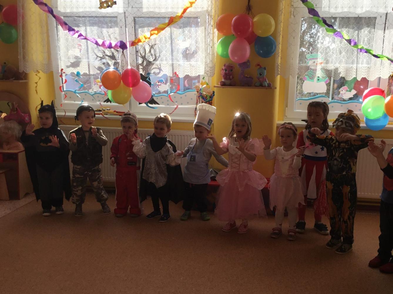 Karnevalové dopoledne v MŠ - 19