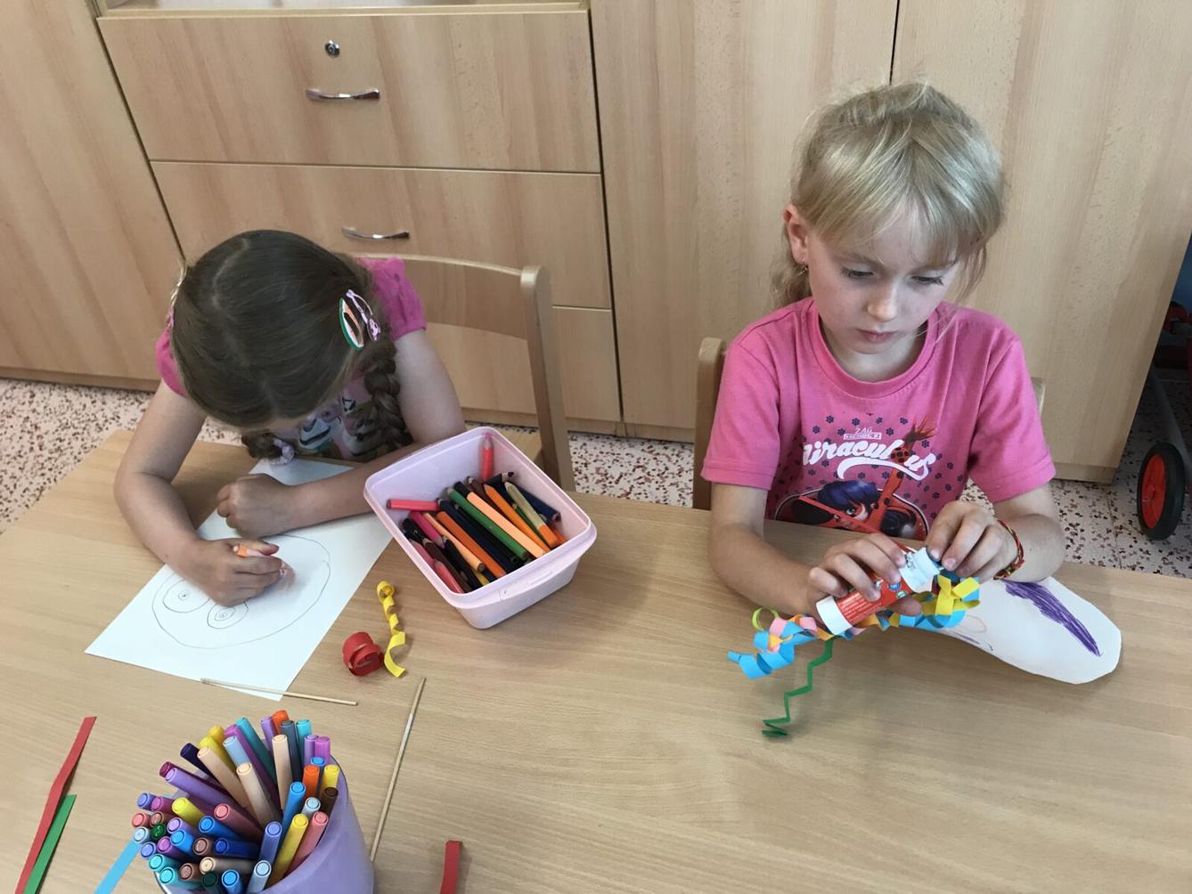 SOVIČKY: ,,TEN DĚLÁ TO A TEN ZAS TOHLE" - 24