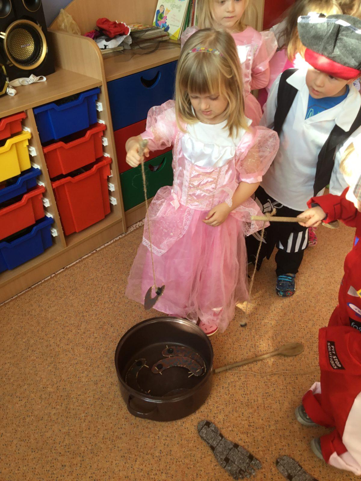 Karnevalové dopoledne v MŠ - 20