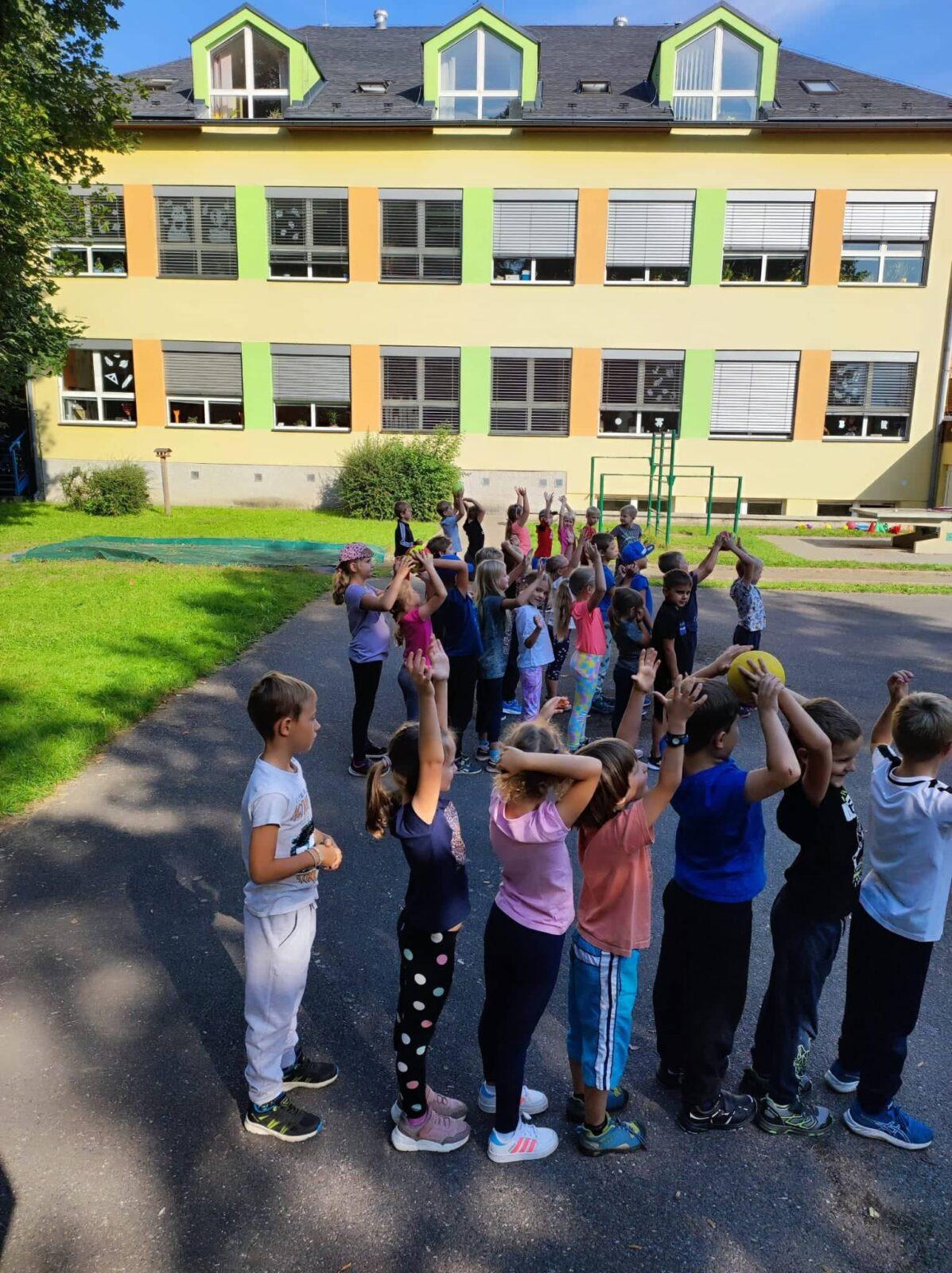 Společné sportování prvňáčků - 9