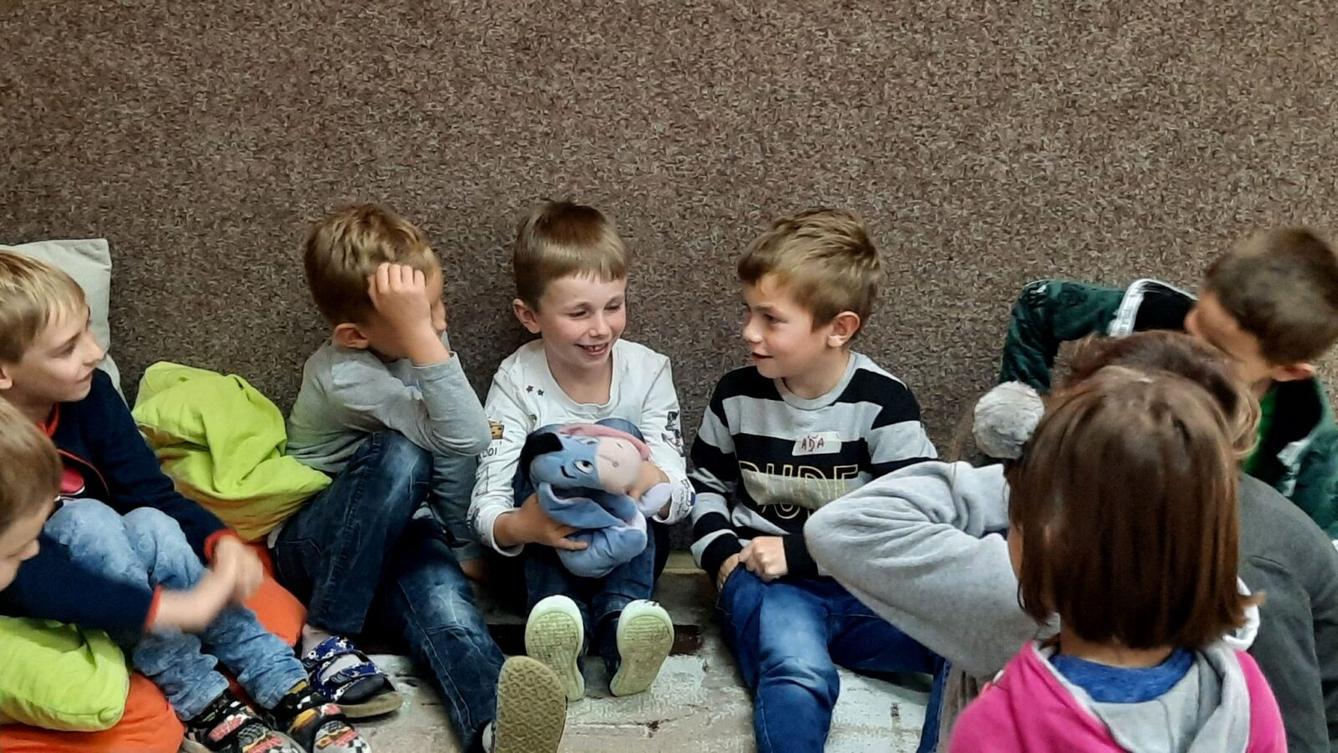 Kamarádem být, kamarády mít - 1.A + 1.B - 18