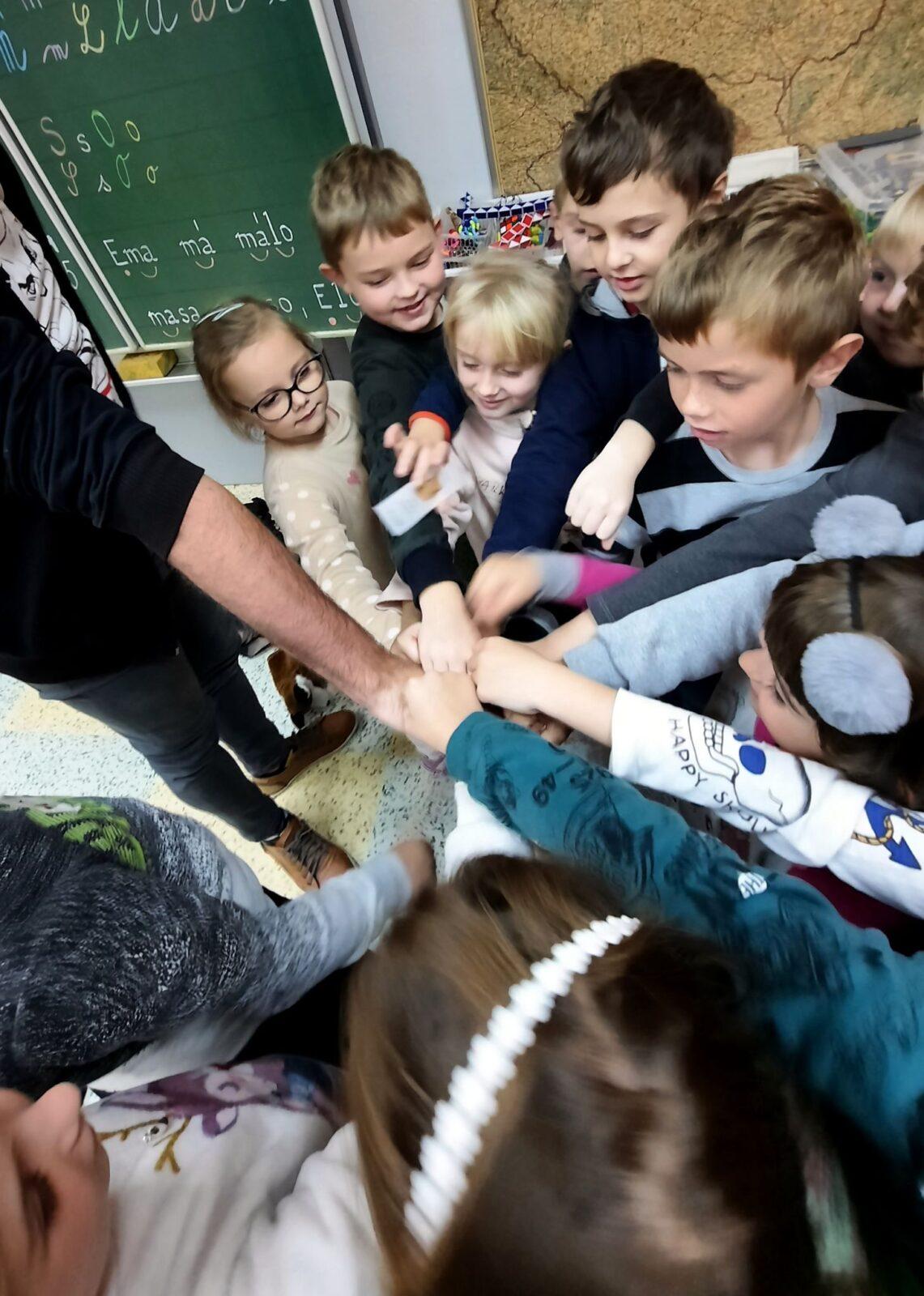 Kamarádem být, kamarády mít - 1.A + 1.B - 20