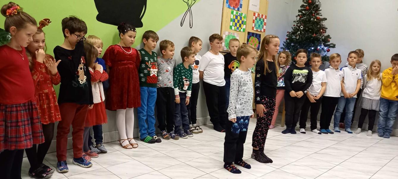 Vánoční besídka - družinky - 11