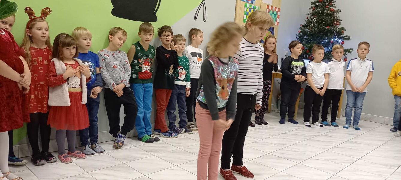 Vánoční besídka - družinky - 13