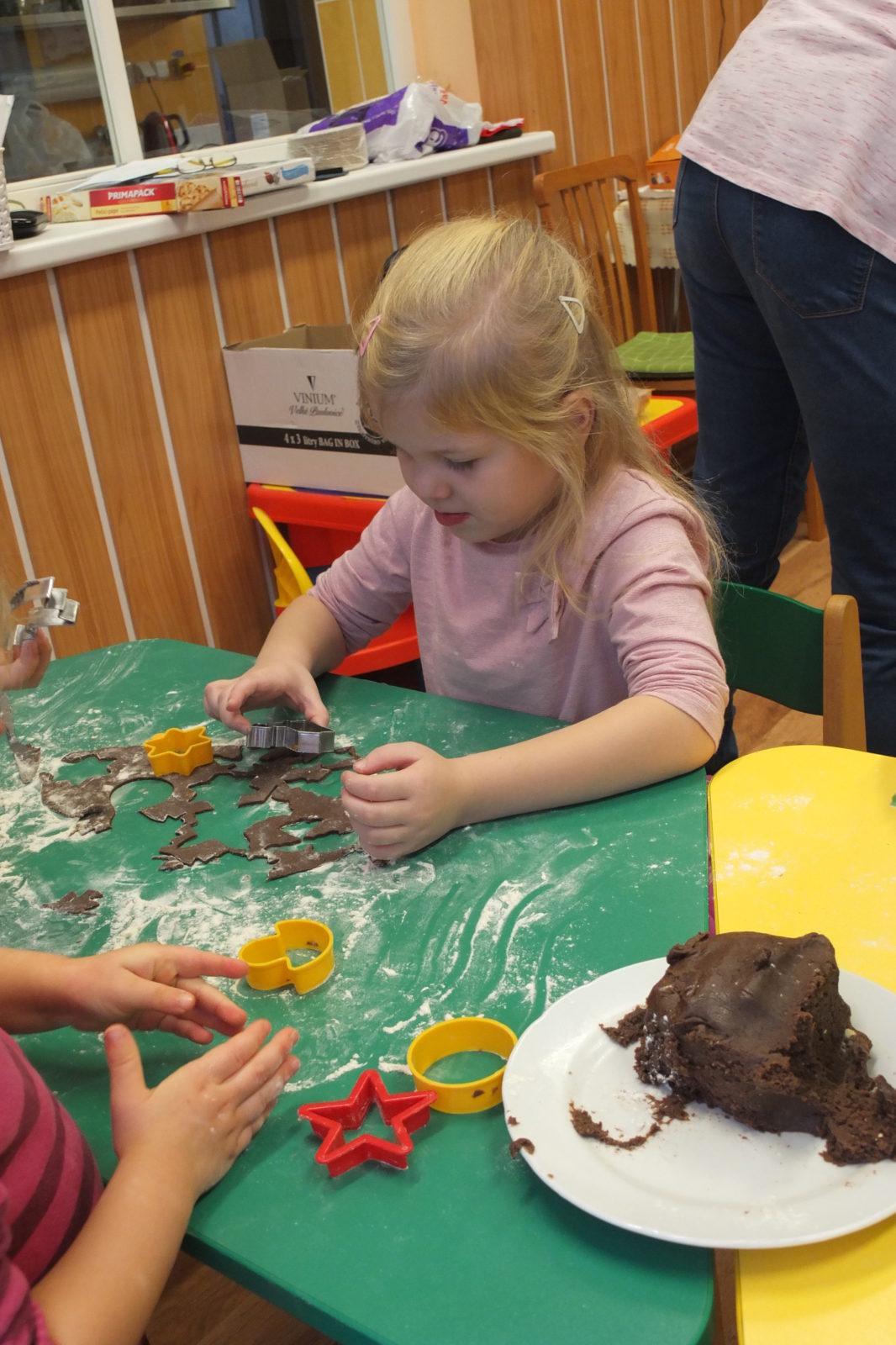 Pečení perníčků 2017 - 24