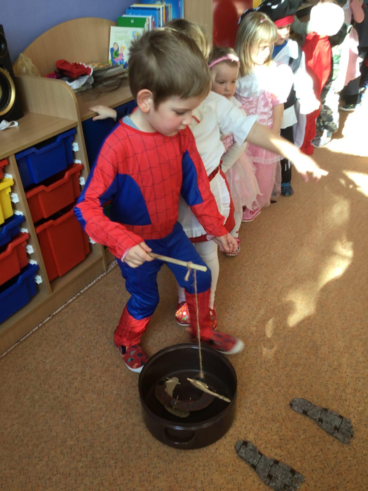 Karnevalové dopoledne v MŠ - 25