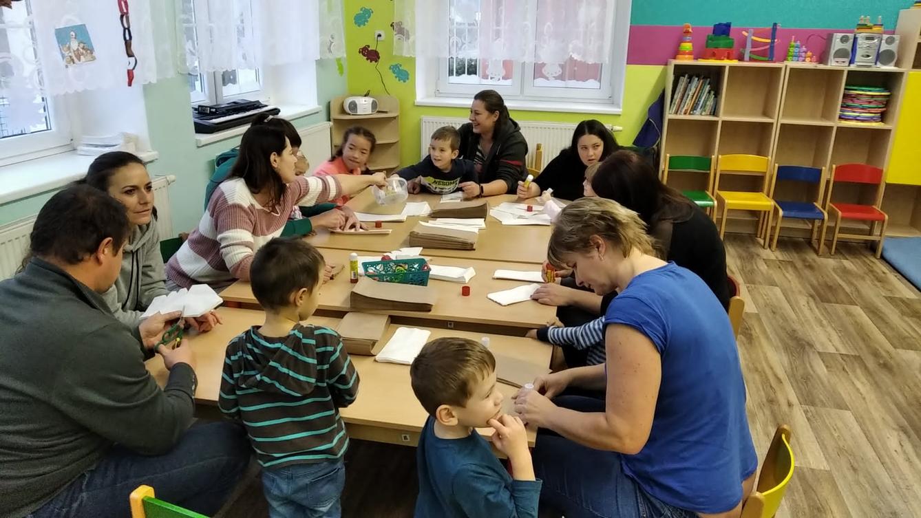 VÁNOČNÍ TVOŘENÍ S RODIČI - 18