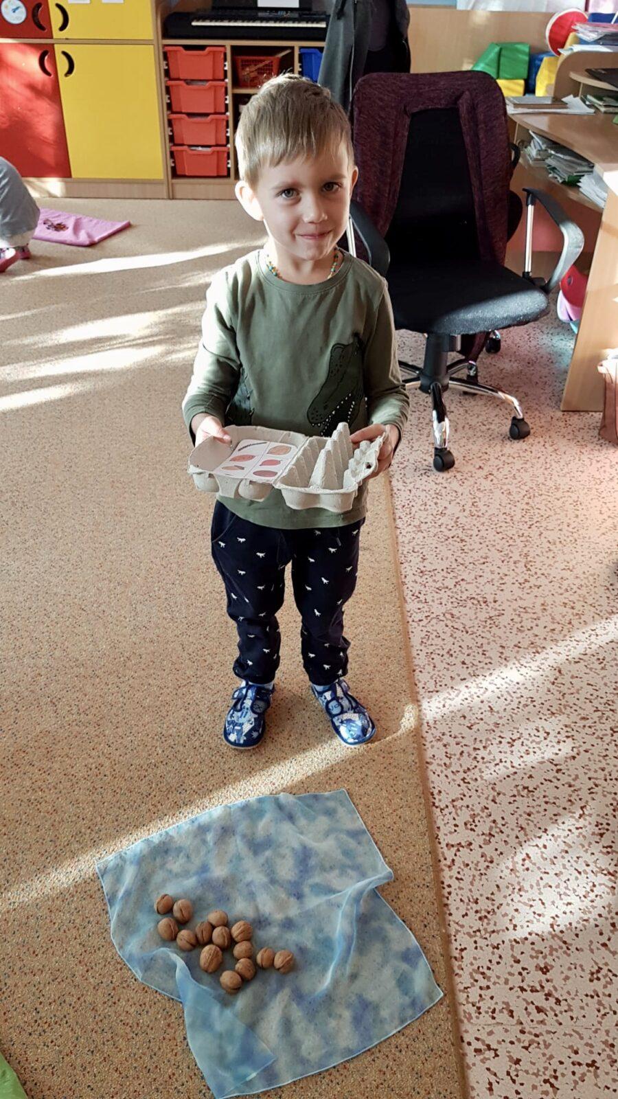 SOVIČKY: ,,LISTÍ ŽLOUTNE POLETUJE" - 43